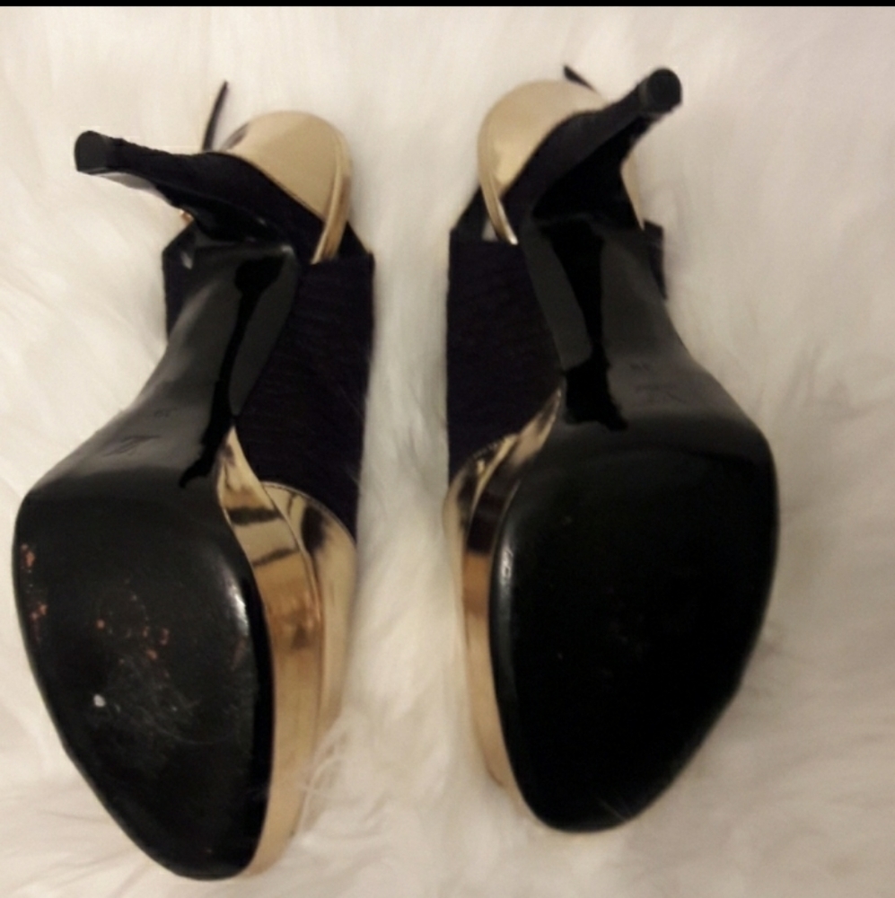 Louis Vuitton sling bag peep toe - Picture 8 of 8